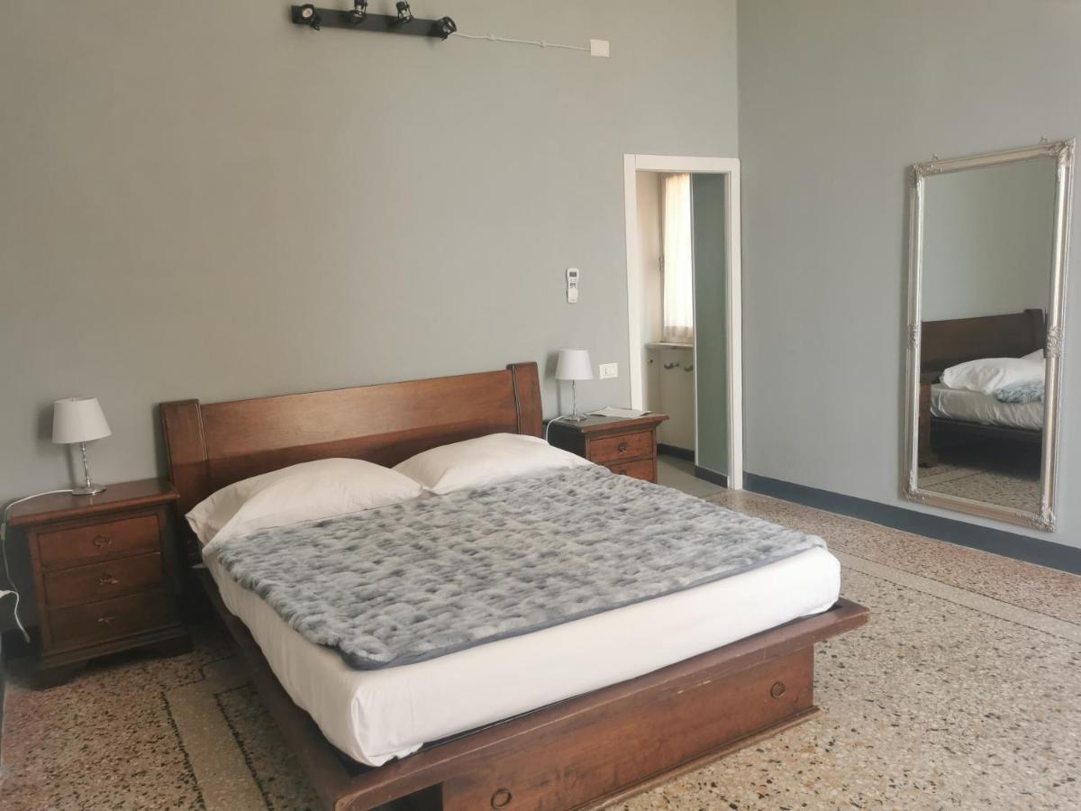Villa San Giorgio Guest House 세라발레스크리비아 외부 사진