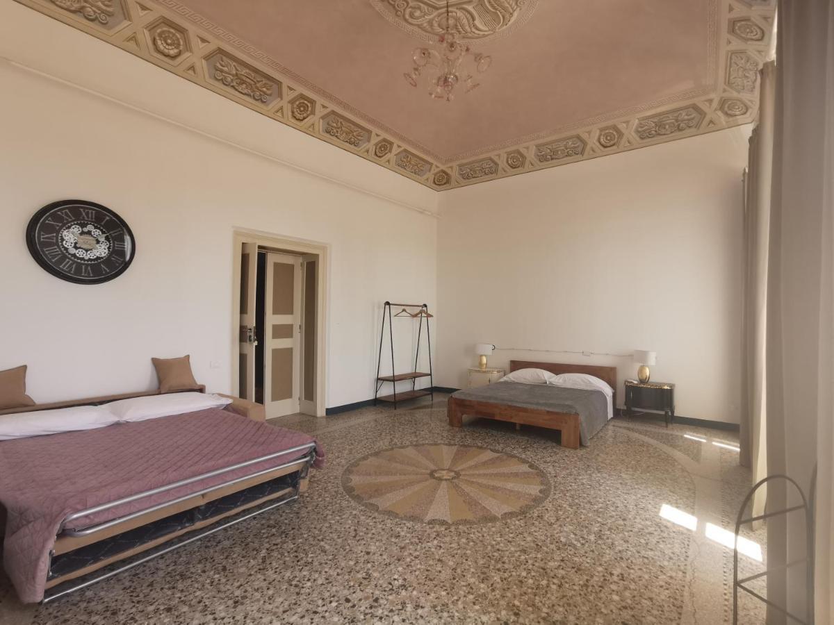 Villa San Giorgio Guest House 세라발레스크리비아 외부 사진